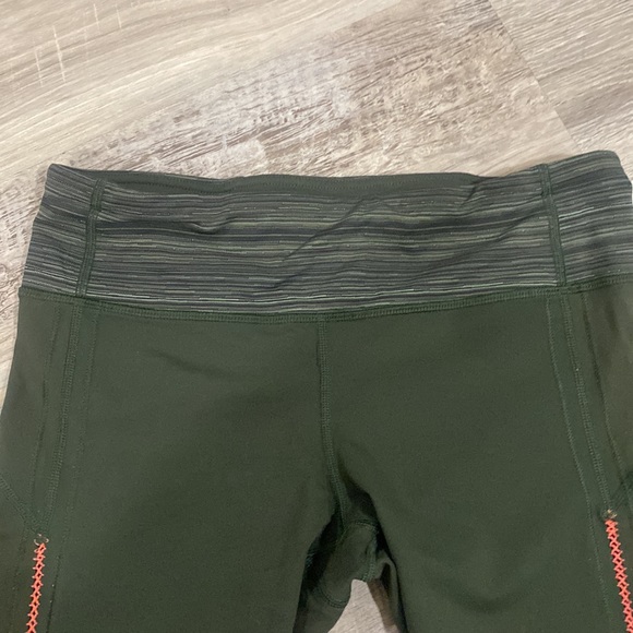 Lululemon Capri Leggings - Picture 3 of 4